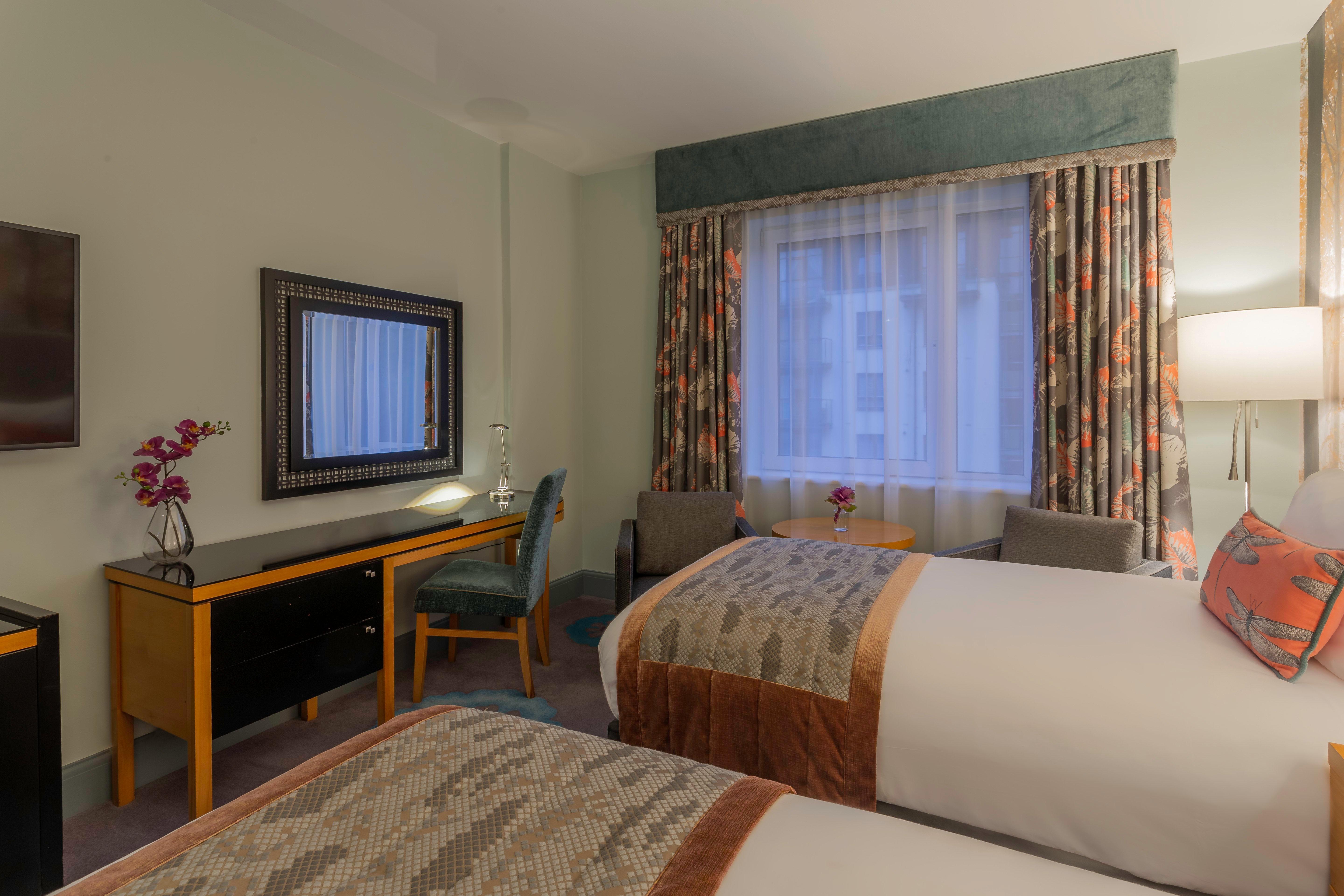 Hotel Crowne Plaza Dublin Airport By Ihg Santry Esterno foto