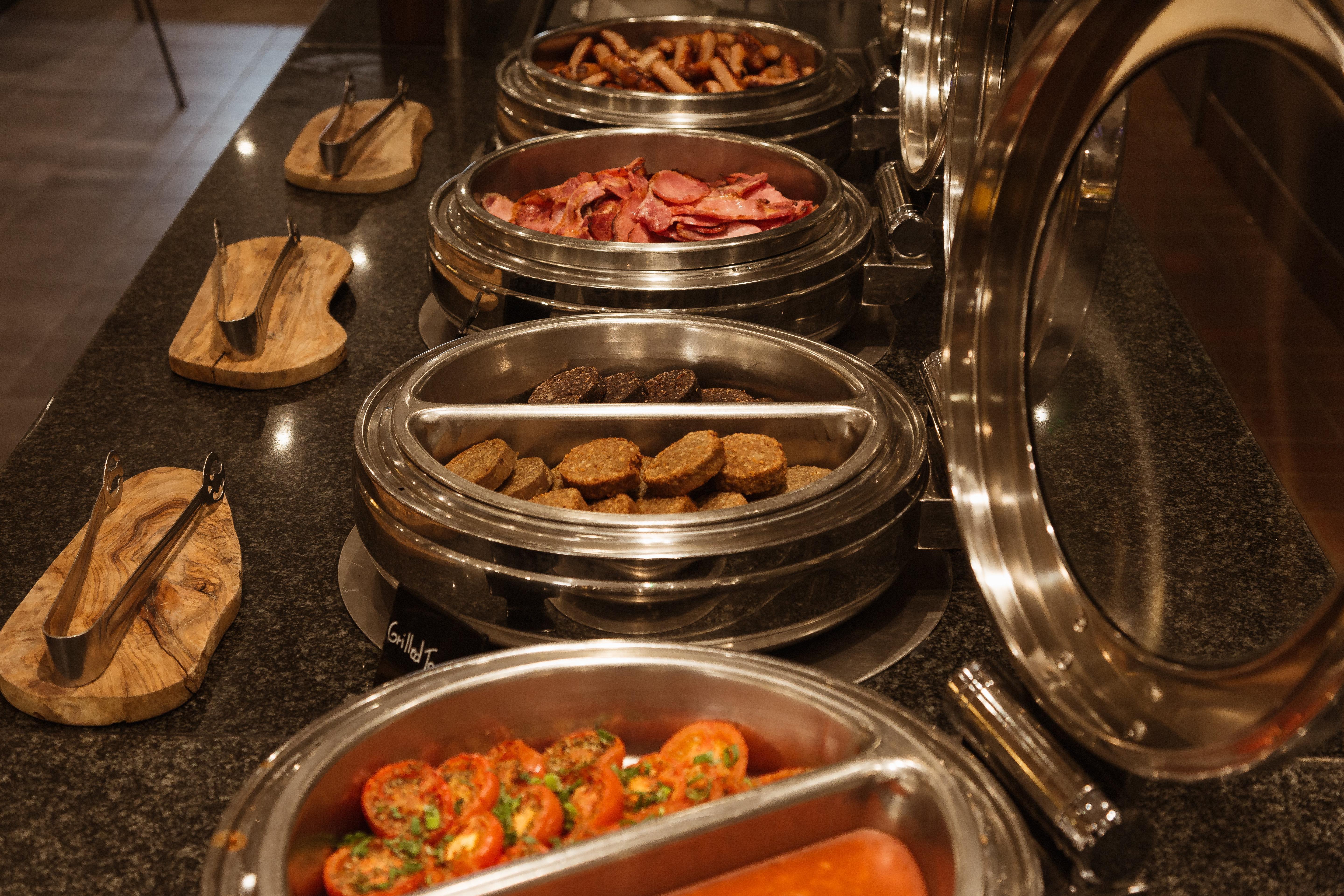 Hotel Crowne Plaza Dublin Airport By Ihg Santry Esterno foto
