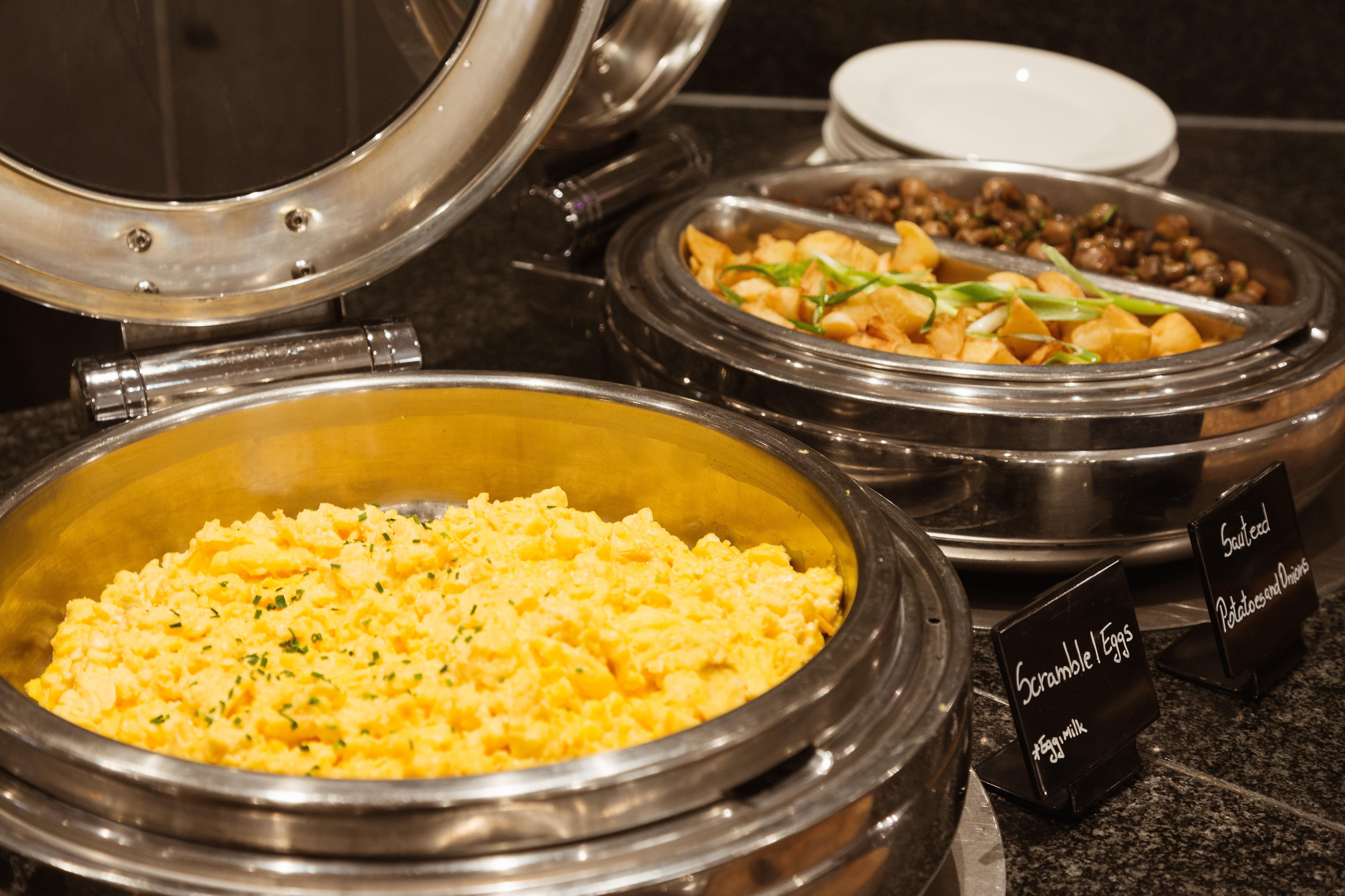 Hotel Crowne Plaza Dublin Airport By Ihg Santry Esterno foto