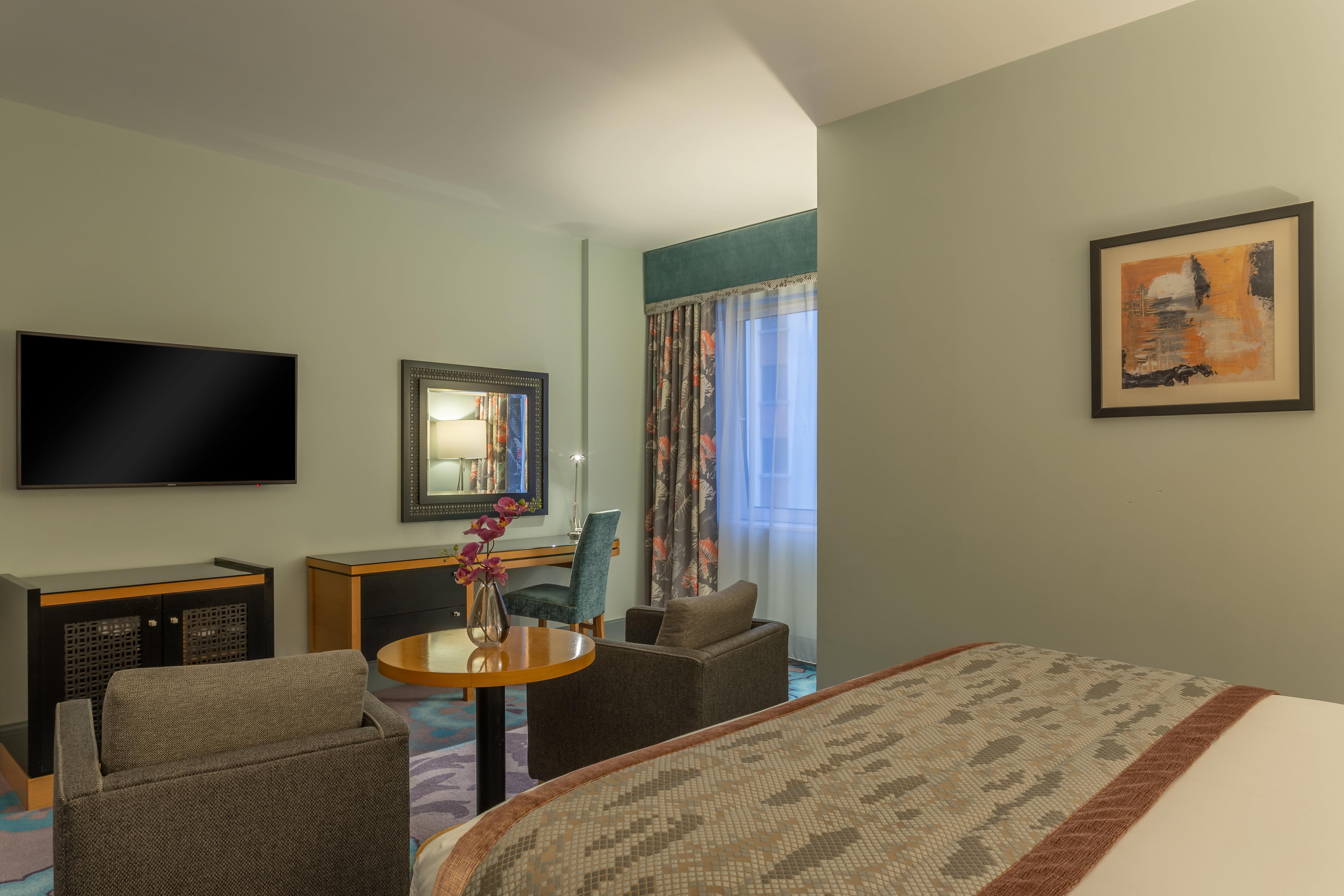 Hotel Crowne Plaza Dublin Airport By Ihg Santry Esterno foto