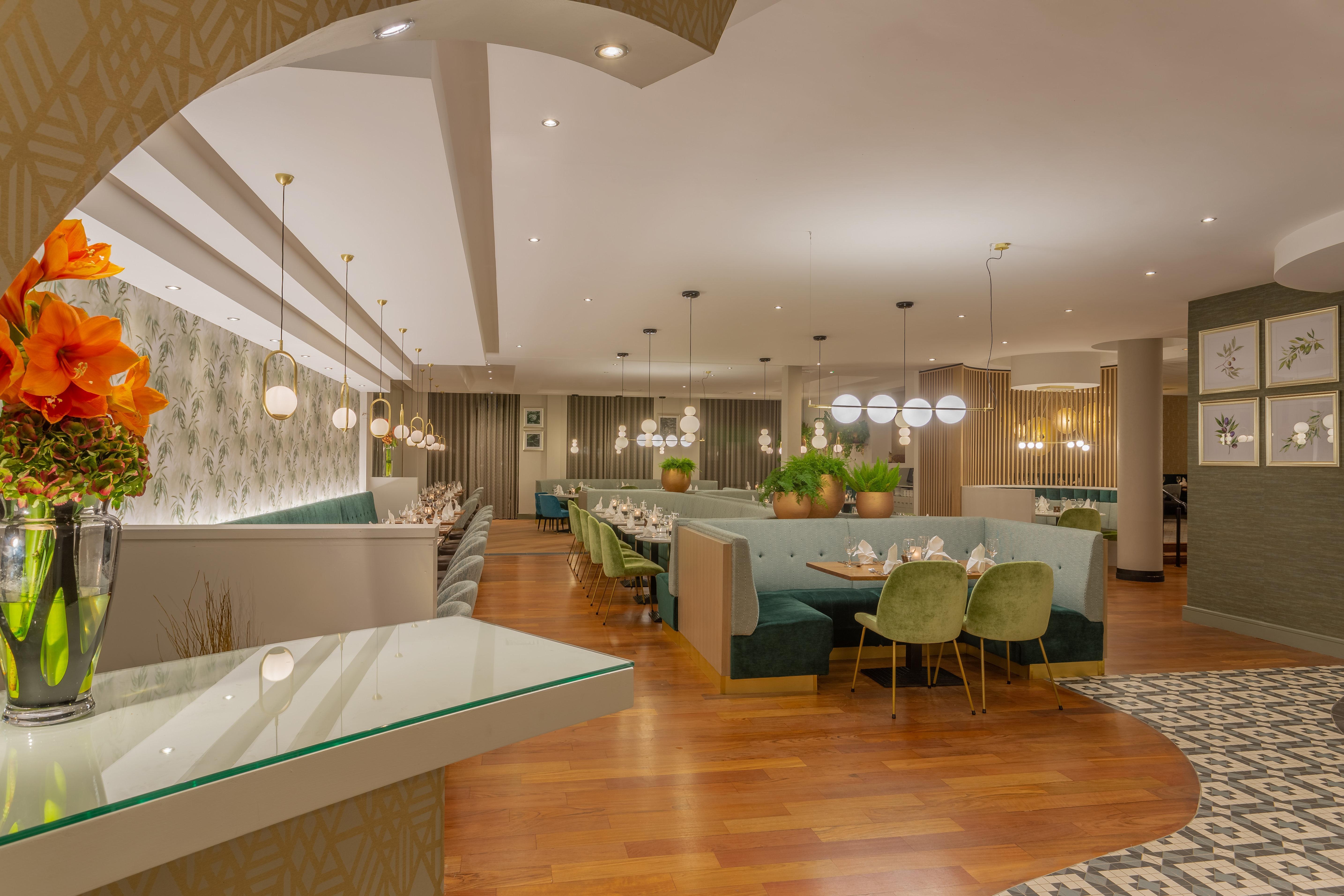 Hotel Crowne Plaza Dublin Airport By Ihg Santry Esterno foto