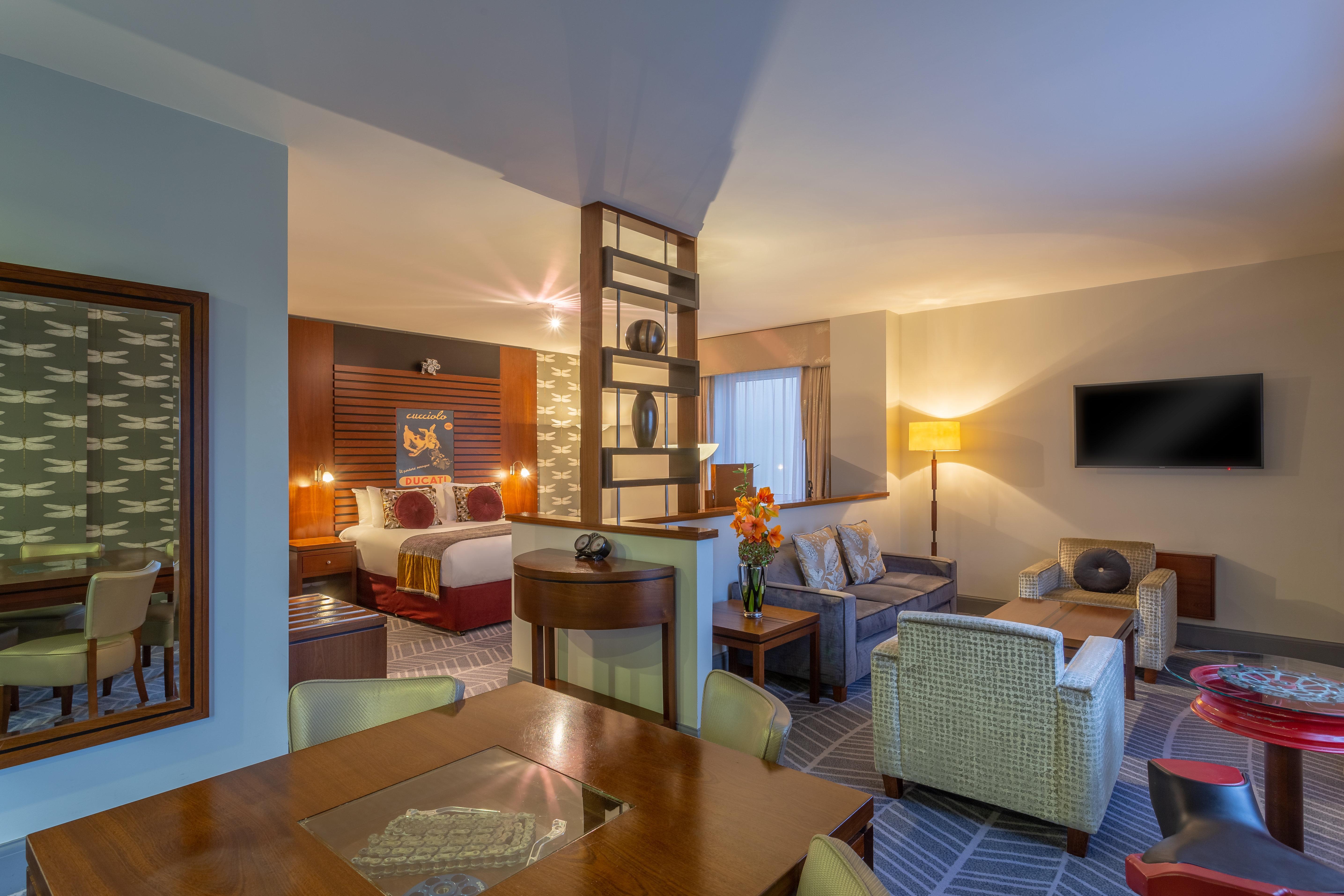 Hotel Crowne Plaza Dublin Airport By Ihg Santry Esterno foto