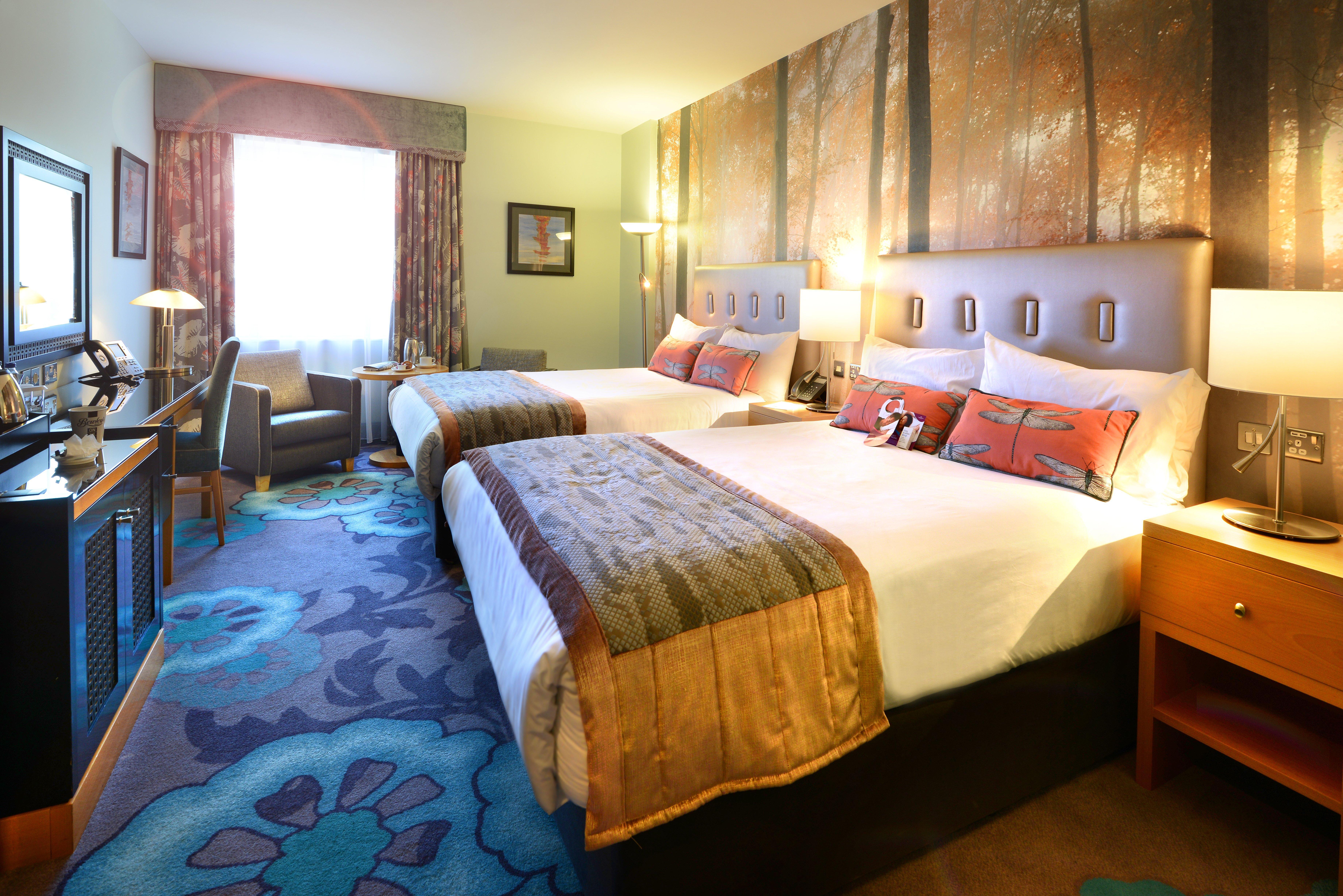 Hotel Crowne Plaza Dublin Airport By Ihg Santry Esterno foto