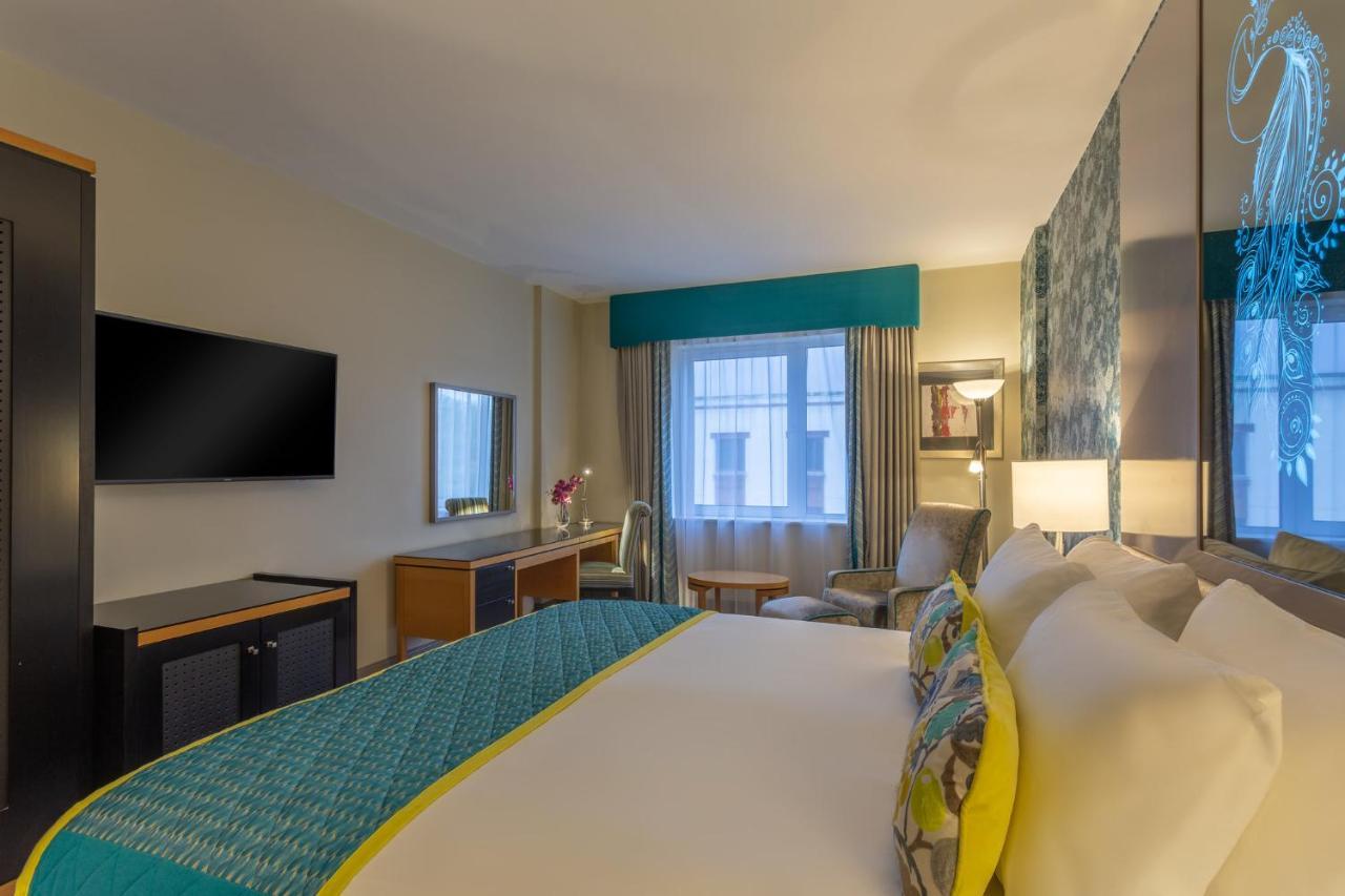 Hotel Crowne Plaza Dublin Airport By Ihg Santry Esterno foto