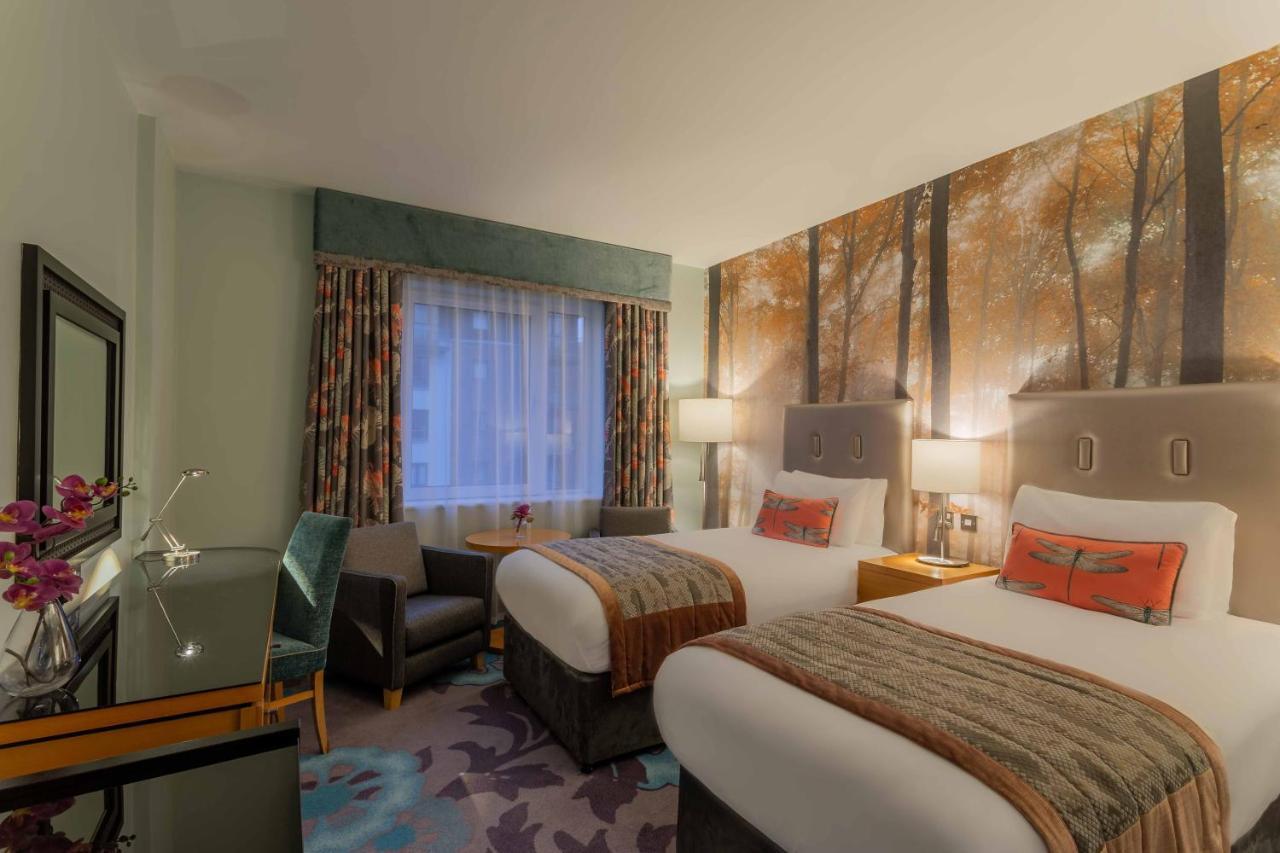 Hotel Crowne Plaza Dublin Airport By Ihg Santry Esterno foto